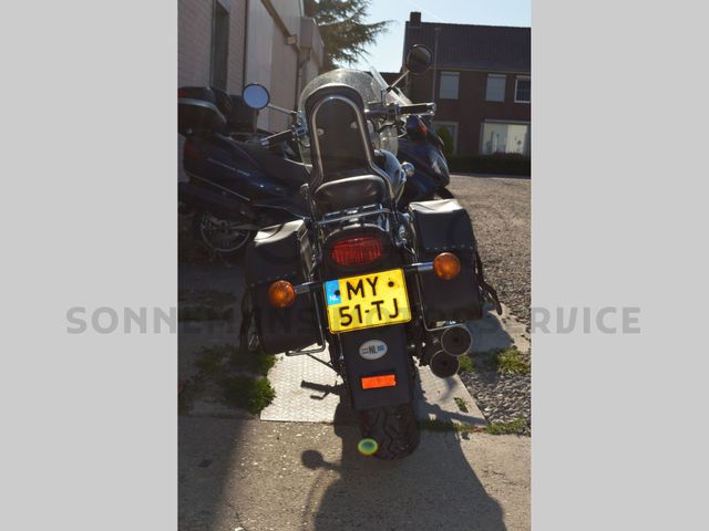 suzuki - vz-800-marauder-lc