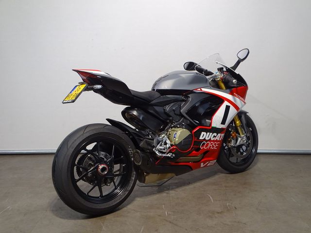 ducati - v2-superquadro-final-edition