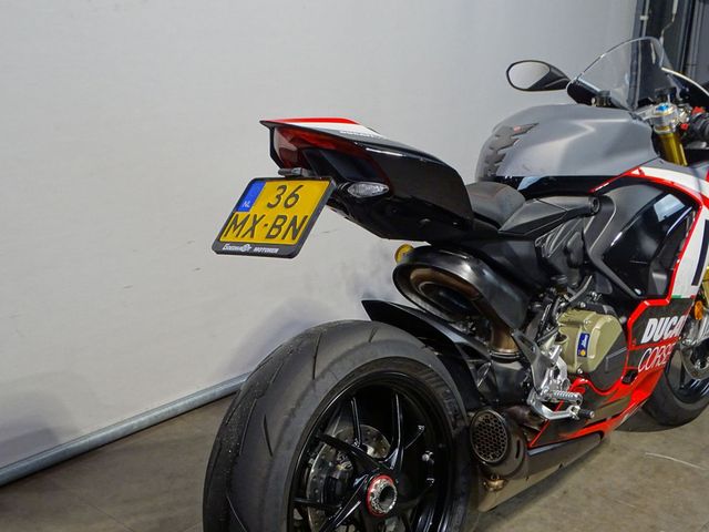 ducati - v2-superquadro-final-edition
