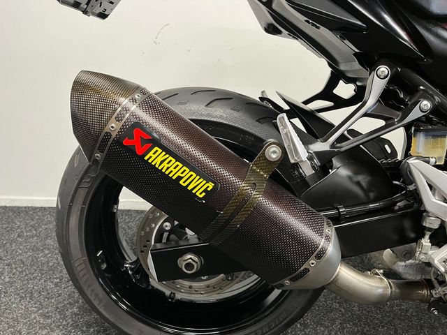 suzuki - gsr-750