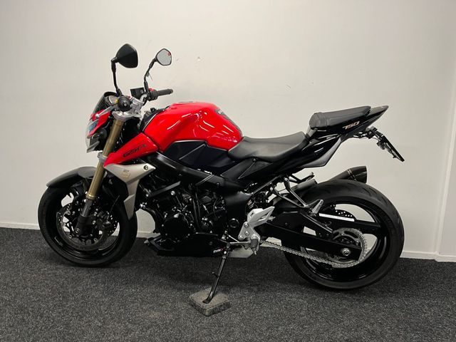 suzuki - gsr-750
