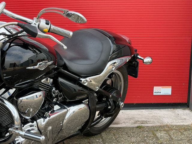 suzuki - intruder-m-1500