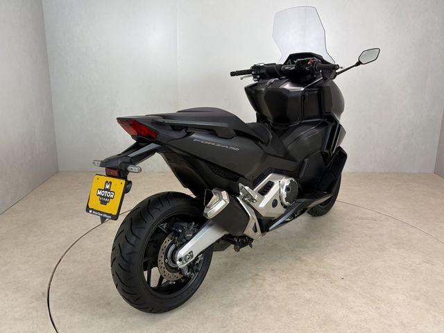 honda - forza-750