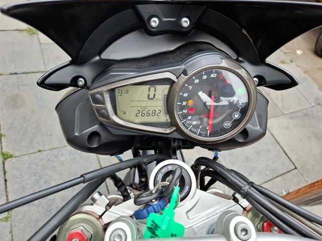 triumph - speed-triple