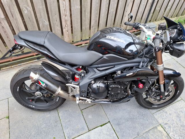 triumph - speed-triple