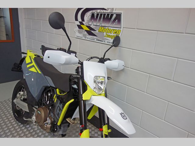 husqvarna - 701-supermoto