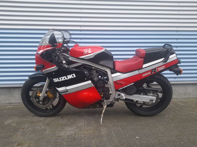 suzuki - gsx-r-750