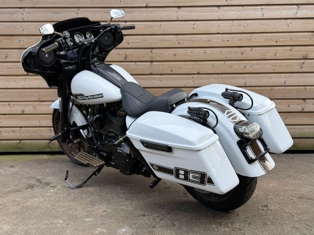 harley-davidson - street-glide-st-flhxst