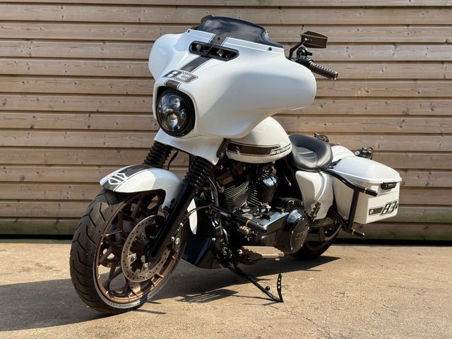 harley-davidson - street-glide-st-flhxst