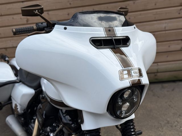 harley-davidson - street-glide-st-flhxst