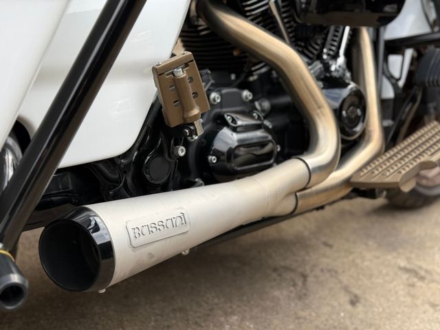 harley-davidson - street-glide-st-flhxst