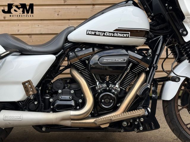 harley-davidson - street-glide-st-flhxst