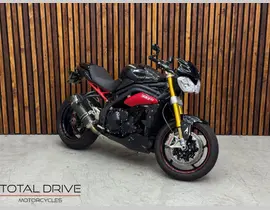Triumph Speed Triple R 2013 occasion