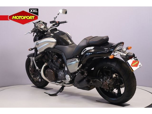 yamaha - vmx-1700-vmax