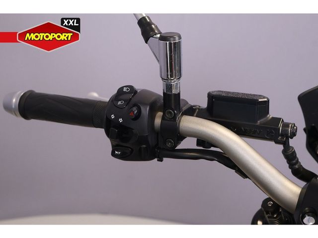 yamaha - vmx-1700-vmax