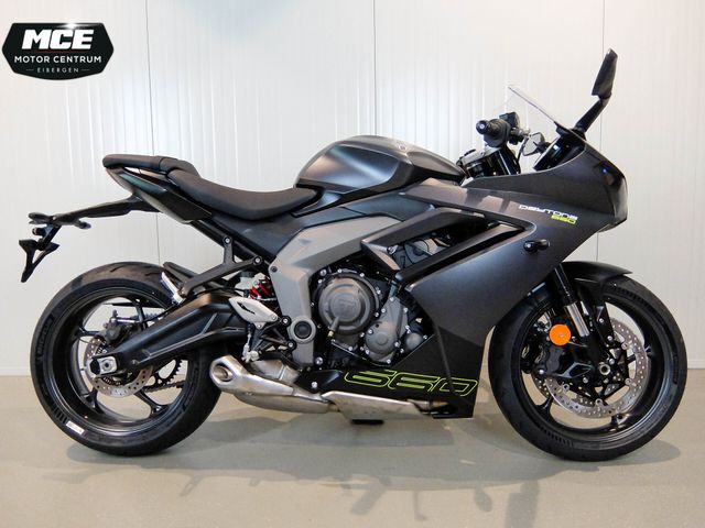 triumph - daytona-660