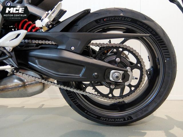 triumph - daytona-660