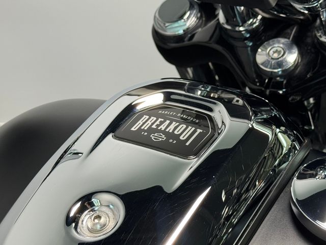 harley-davidson - breakout-117