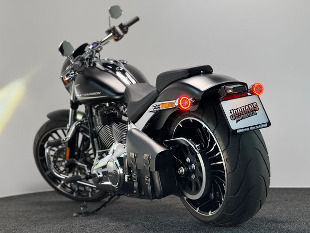 harley-davidson - breakout-117