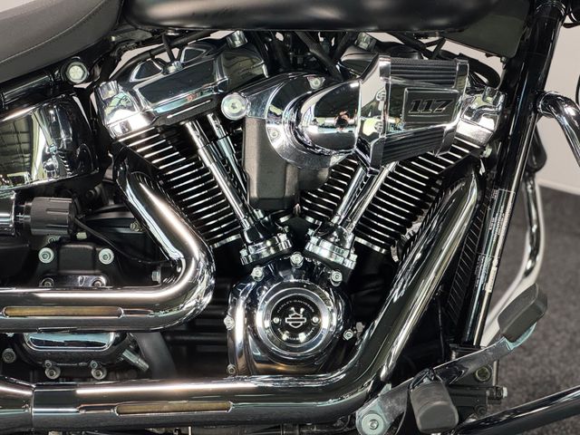 harley-davidson - breakout-117
