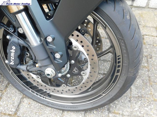suzuki - gsx-s-1000-gt