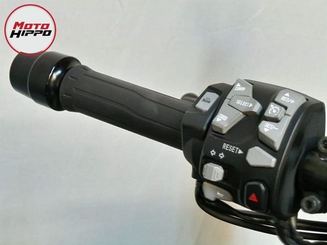 kawasaki - ninja-1000sx