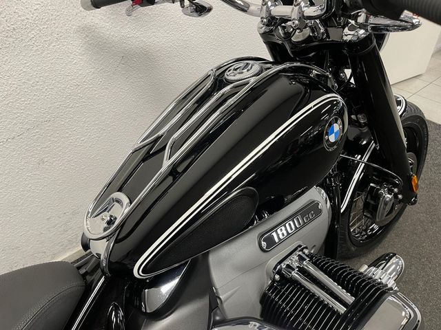 bmw - r-18