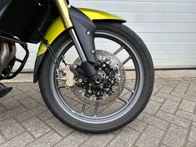 triumph - tiger-800-abs