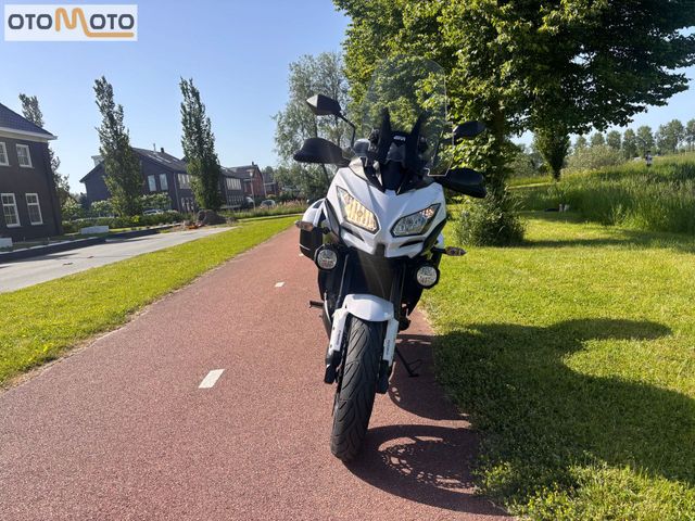 kawasaki - versys-650-abs