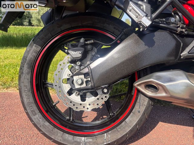 kawasaki - versys-650-abs