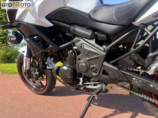 kawasaki - versys-650-abs