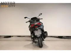 Yamaha X MAX 300 2026 nieuw – foto 7 van 13