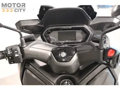 Yamaha X MAX 300 2026 nieuw – foto 13 van 13