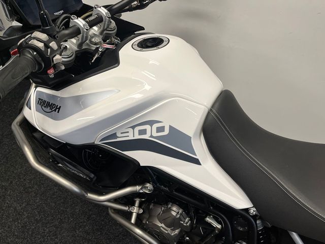 triumph - tiger-900-gt
