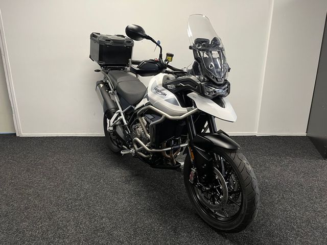 triumph - tiger-900-gt