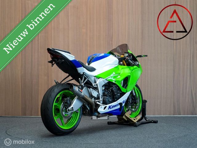 kawasaki - ninja-zx-6r-40th-anniversary-edition