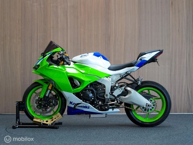 kawasaki - ninja-zx-6r-40th-anniversary-edition