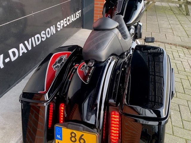 harley-davidson - street-glide-special-flhxs