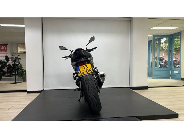 kawasaki - z900