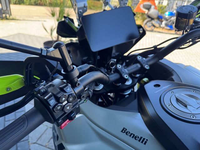 benelli - trk-902