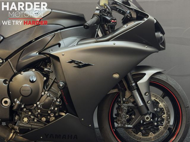 yamaha - yzf-r1