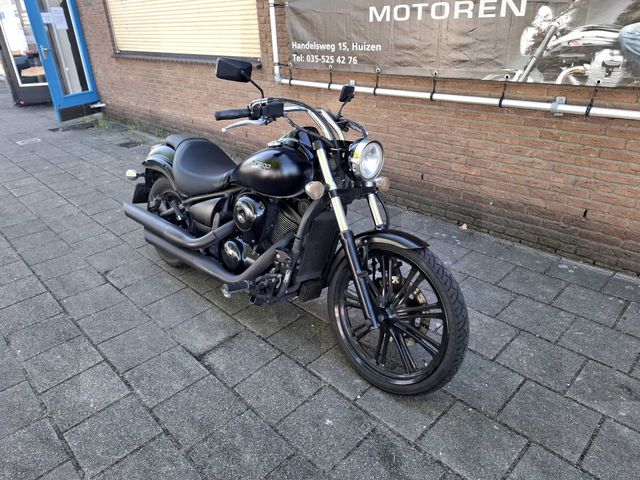 kawasaki - vn-900-custom
