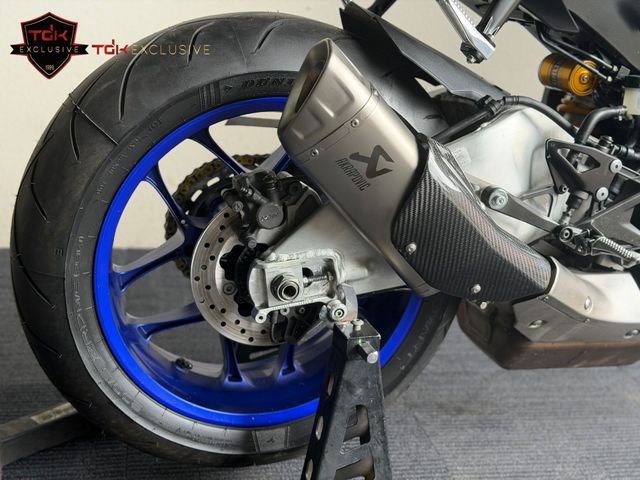 yamaha - r1-m