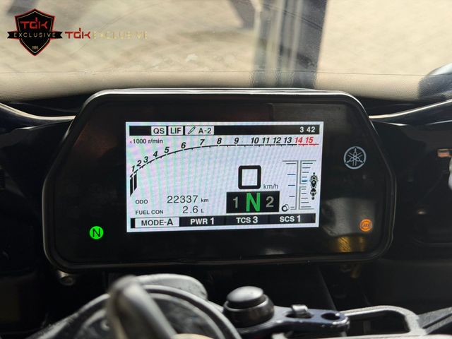 yamaha - r1-m