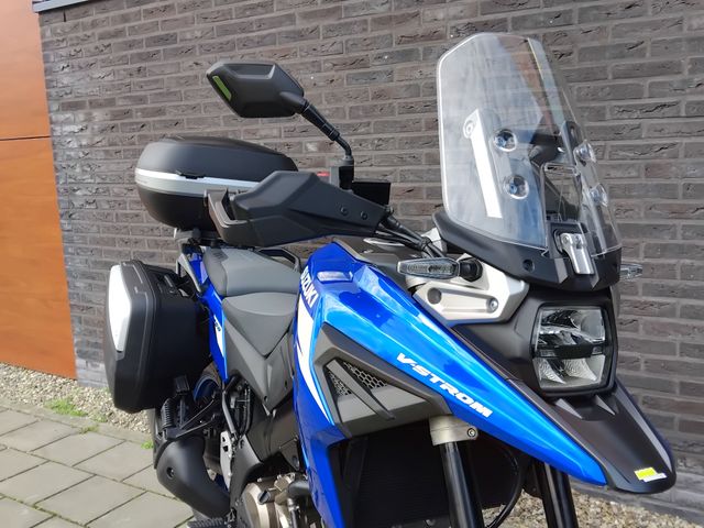 suzuki - v-strom-1050-a