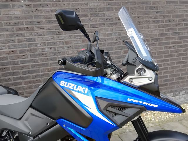 suzuki - v-strom-1050-a