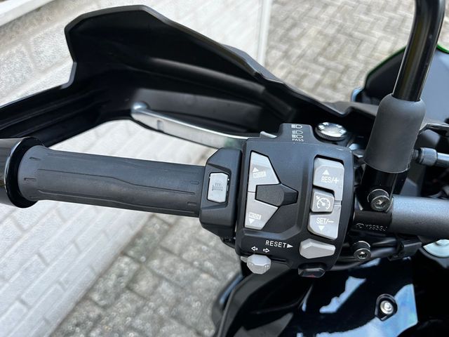 kawasaki - versys-1000-s-tourer
