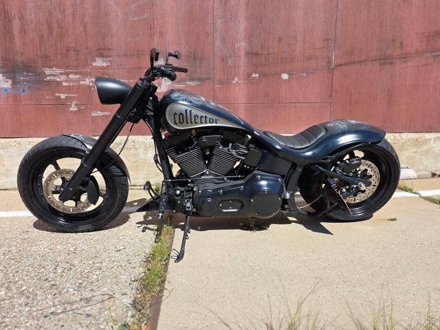 harley-davidson - softail-deluxe-flstni