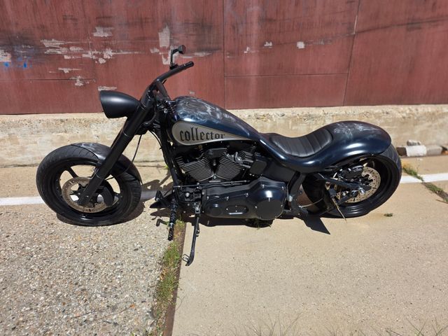 harley-davidson - softail-deluxe-flstni