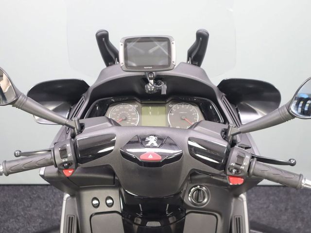 peugeot - metropolis-400